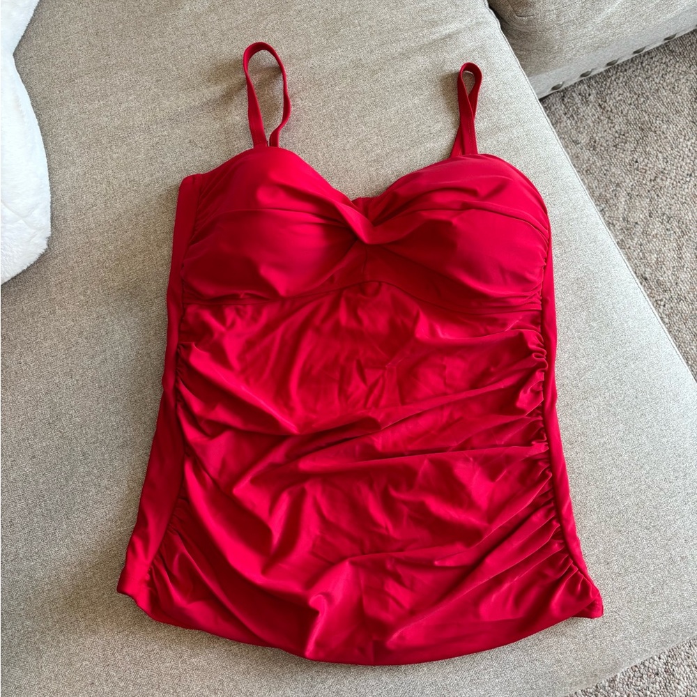 🌟NWT🌟Red Tankin Swimwear Top